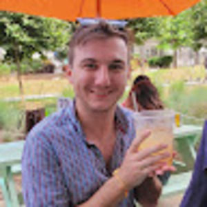 Meet your Posher, Devin